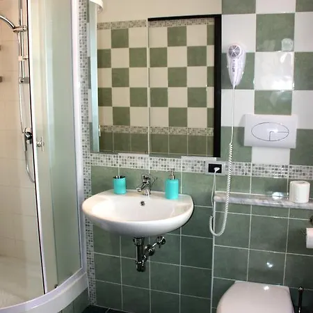 Cilento Greenhouse Bed and breakfast